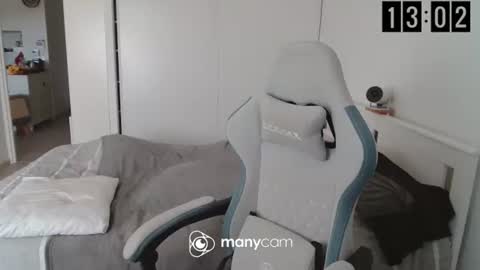 mrdr000 online show from April 2026 11:02:02 AM