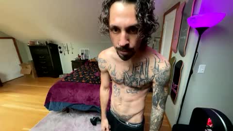 mrfanceypants online show from November 2025 09:47:01 PM