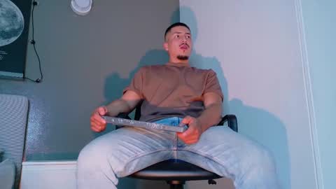 Mr Fox online show from September 2025 07:25:01 PM