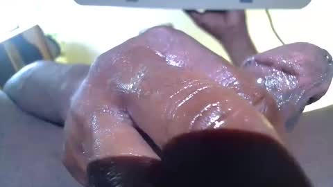 GSpotMassager online show from October 2025 05:07:01 AM