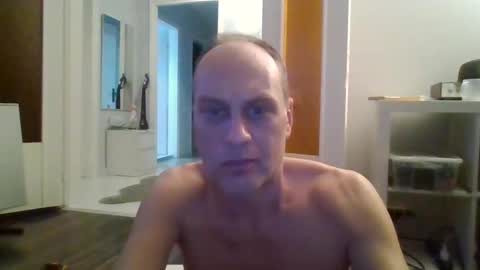 Nikola online show from March 2025 10:39:02 PM