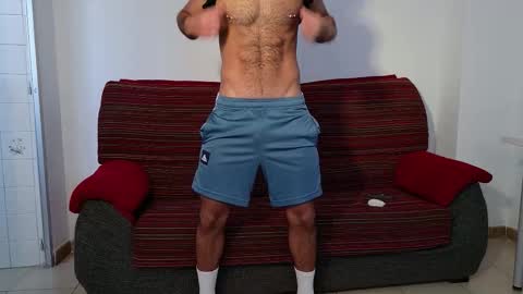 Juan online show from October 2025 04:41:01 PM