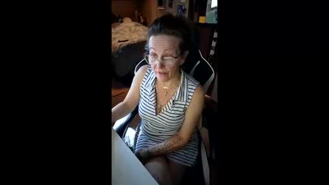 mrjshquinn online show from February 2026 07:54:02 PM