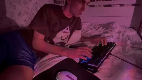 Snapshot of mrkallin chatting on March 2026 12:50:01 AM mrkallin online show from March 2026 12:50:01 AM