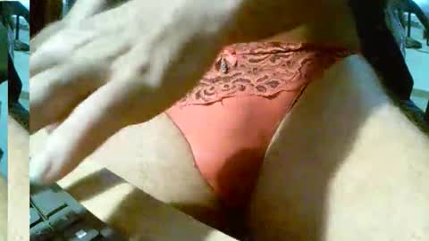 Snapshot of mrkat6969 chatting on November 2025 11:03:01 PM mrkat6969 online show from November 2025 11:03:01 PM