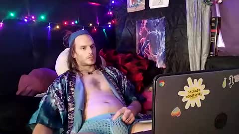 MrKinkSized online show from January 2025 02:30:02 PM