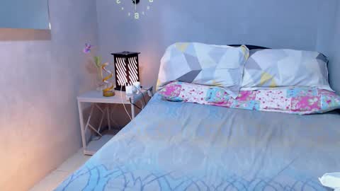 mrladybunnycock online show from December 2024 03:15:02 AM
