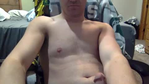 mrlongm8 online show from February 2026 06:52:02 PM