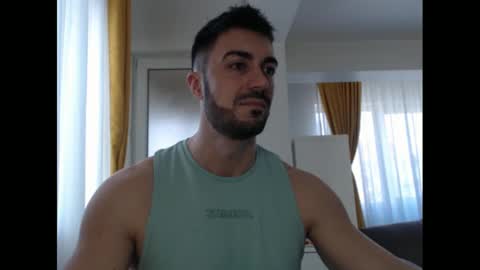 Snapshot of mrluckgx chatting on January 2025 11:32:02 AM MrLuck online show from January 2025 11:32:02 AM