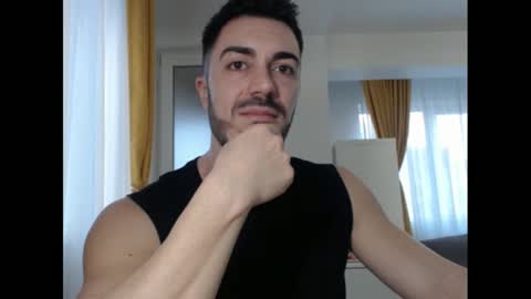 Snapshot of mrluckgx chatting on January 2025 02:42:02 PM MrLuck online show from January 2025 02:42:02 PM