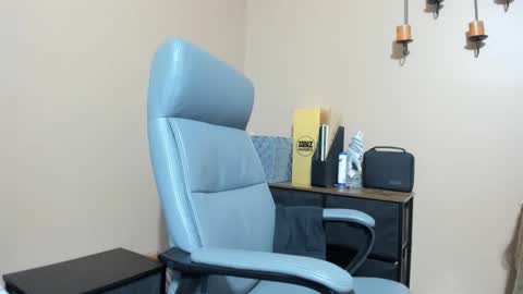 mromg007 online show from November 2025 04:11:02 PM