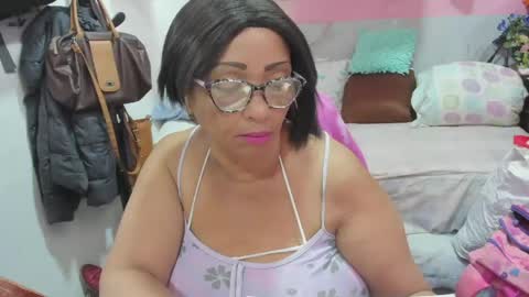mrs_mommy online show from June 2026 06:57:02 PM