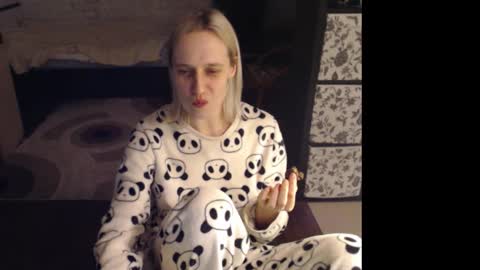 Sasha online show from March 2026 11:22:02 PM