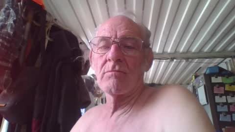 Snapshot of mrsubman chatting on May 2026 04:33:02 PM Chuck online show from May 2026 04:33:02 PM
