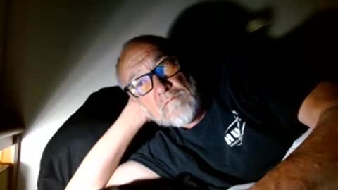 mrtease5 online show from May 2026 05:05:02 AM