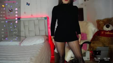 Tania online show from January 2025 08:01:02 PM
