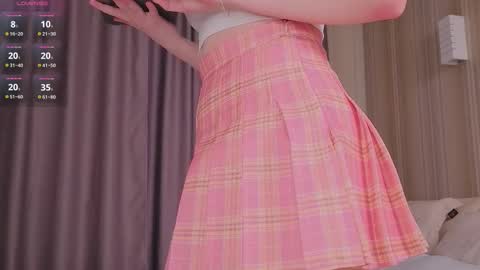 Eva 3 online show from October 2025 02:15:01 PM