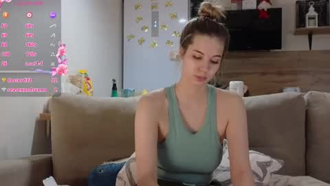 Snapshot of ms_foryou chatting on January 2025 06:14:02 PM Ms ForYOU online show from January 2025 06:14:02 PM