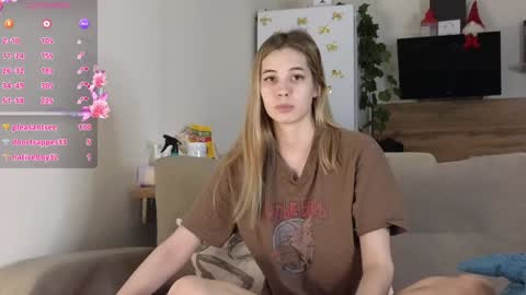 Snapshot of ms_foryou chatting on January 2025 07:15:01 AM Ms ForYOU online show from January 2025 07:15:01 AM