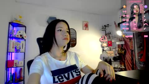 MISS LISSA online show from April 2026 07:07:02 PM