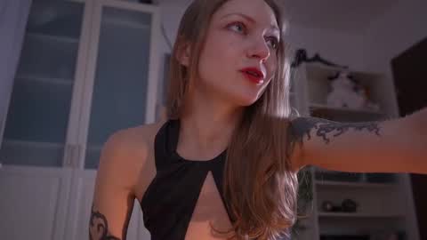 Lore online show from November 2025 08:07:01 PM