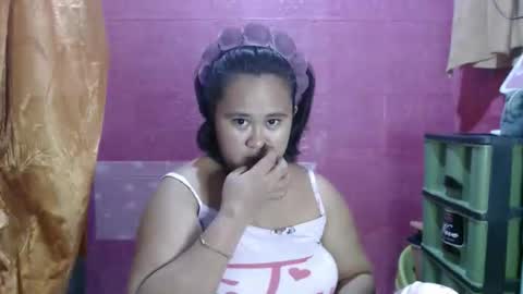 Nathalie online show from June 2026 09:37:02 AM