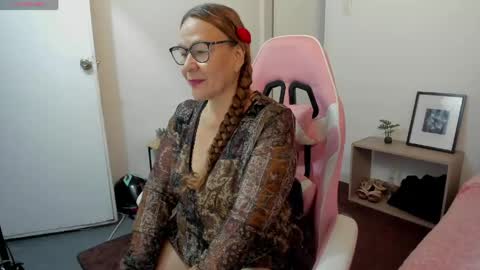 Snapshot of ms_samanta chatting on May 2026 11:07:01 AM ms_samanta online show from May 2026 11:07:01 AM