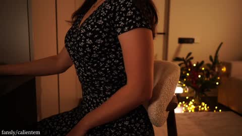 Your M online show from December 2025 02:12:02 PM