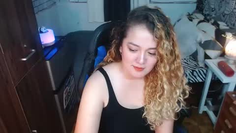 msshanel online show from February 2025 03:47:01 PM