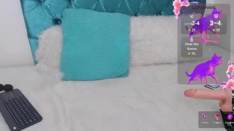 Snapshot of ms_zawora chatting on February 2025 12:27:01 AM When the mako flies up from the bottom in your eyes then Ill know the twilight skies are not so broken hearted online show from February 2025 12:27:01 AM