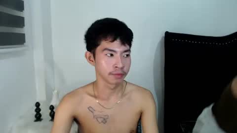 mscherry_ online show from December 2025 12:43:02 PM