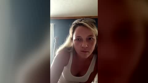 Snapshot of mscountrtgirl chatting on July 2026 05:50:02 PM mscountrtgirl online show from July 2026 05:50:02 PM