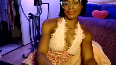 CocoSage online show from June 2026 05:42:02 AM