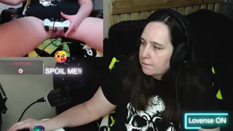 MsGamerGirl69 online show from April 2026 05:45:02 AM
