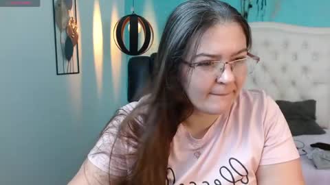 Jossie online show from April 2026 03:31:01 AM