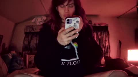 Mallow online show from December 2024 05:49:02 AM