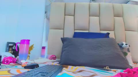 FERNANDA 3 online show from January 2026 03:11:01 AM