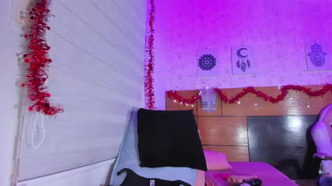 Snapshot of mssburbuja chatting on December 2024 09:16:02 AM Manuela online show from December 2024 09:16:02 AM