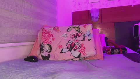 Snapshot of mssburbuja chatting on February 2025 09:15:01 AM Manuela online show from February 2025 09:15:01 AM