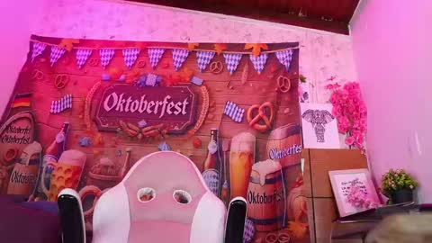 Snapshot of mssburbuja chatting on September 2025 03:09:02 AM Manuela online show from September 2025 03:09:02 AM