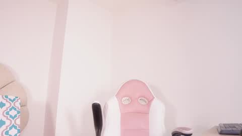 Snapshot of mssburbuja chatting on October 2025 03:10:02 AM Manuela online show from October 2025 03:10:02 AM