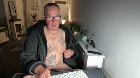 mtb1697 online show from September 2025 10:59:02 PM