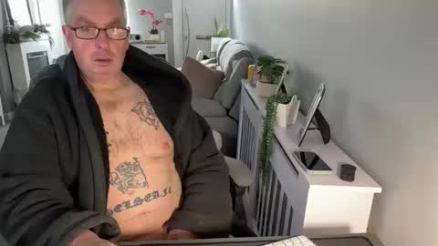 mtb1697 online show from December 2025 12:25:02 PM