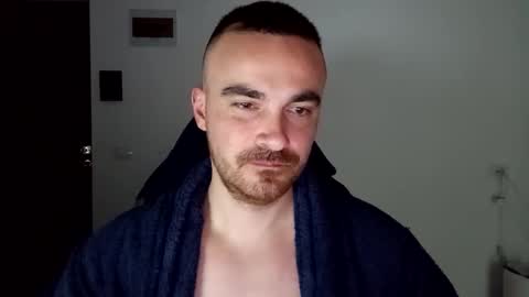 Snapshot of mu5clemania chatting on January 2025 12:08:01 PM Victor online show from January 2025 12:08:01 PM