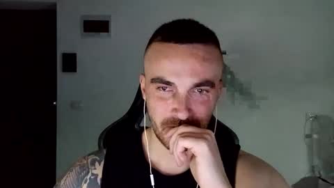 Snapshot of mu5clemania chatting on January 2025 03:49:02 PM Victor online show from January 2025 03:49:02 PM