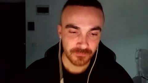 Snapshot of mu5clemania chatting on January 2025 07:24:01 PM Victor online show from January 2025 07:24:01 PM