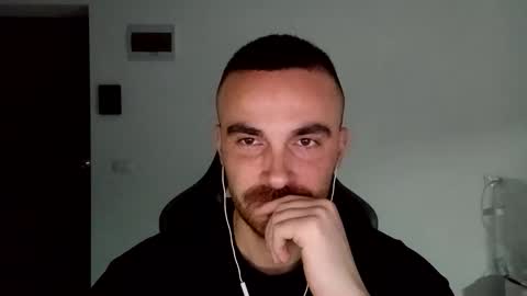 Snapshot of mu5clemania chatting on January 2025 02:30:01 PM Victor online show from January 2025 02:30:01 PM