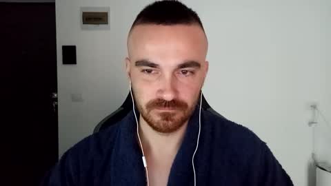 Snapshot of mu5clemania chatting on January 2025 08:29:01 AM Victor online show from January 2025 08:29:01 AM