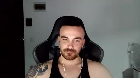 Snapshot of mu5clemania chatting on January 2025 05:56:01 PM Victor online show from January 2025 05:56:01 PM