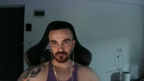 Snapshot of mu5clemania chatting on February 2025 08:24:01 PM Victor online show from February 2025 08:24:01 PM
